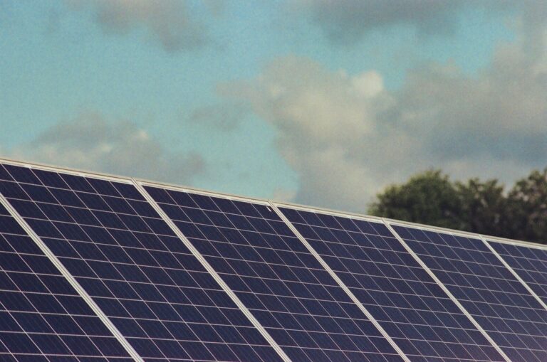 Off-grid solar investment needs to reach $11.4bn by 2030 as global adoption rises 26%